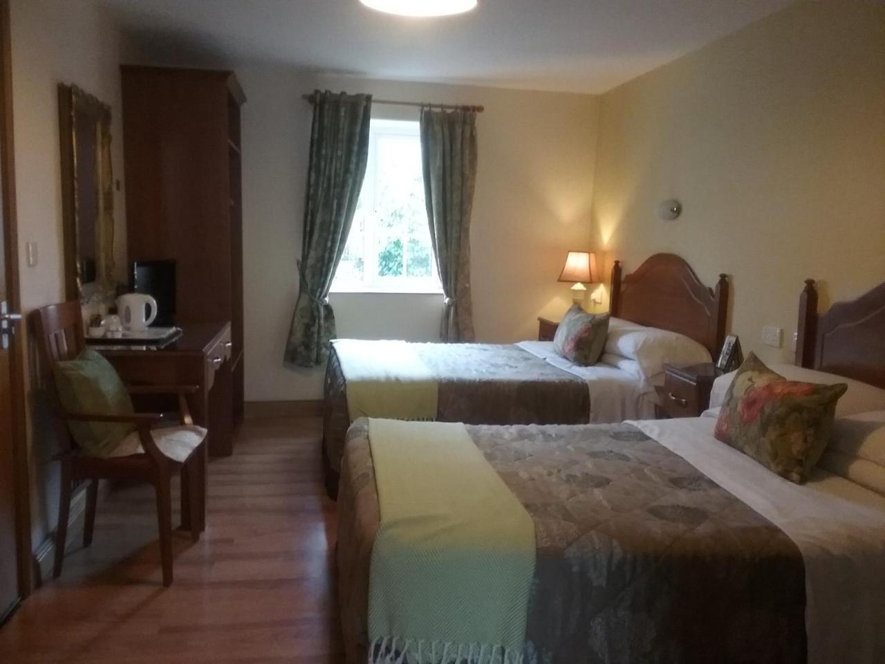 Ashleigh House Bed & Breakfast Монахан Экстерьер фото